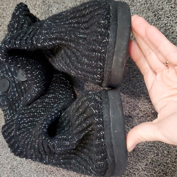 Ugg Australia Women 1876 Cardi Sweater buttons Boots shoes sz 10 - Picture 6 of 10